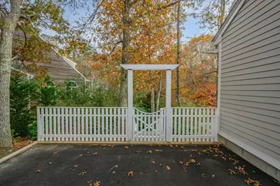 41 Dromoland Ln, Barnstable, MA 02630 - Photo 21