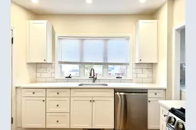 57 Winthrop Rd #2, Chelsea, MA 02150 - Photo 3