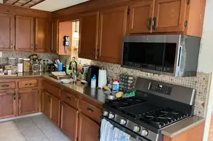 41 Hillside Dr, Springfield, MA 01118 - Photo 3