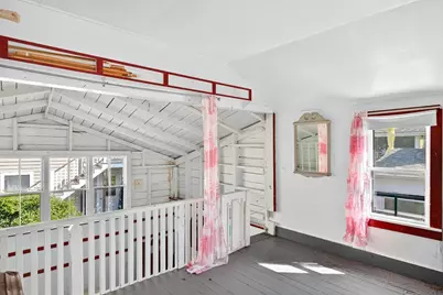 37 Pearl Street, Provincetown, MA 02657 - Photo 23