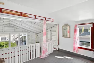 37 Pearl St, Provincetown, MA 02657 - Photo 23