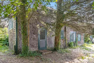 37 Pearl Street, Provincetown, MA 02657 - Photo 17