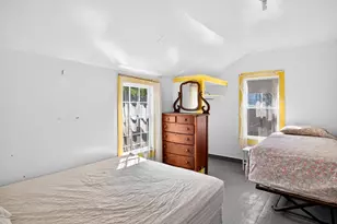 37 Pearl St, Provincetown, MA 02657 - Photo 25