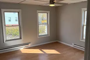 218 Vernon St, Worcester, MA 01607 - Photo 5