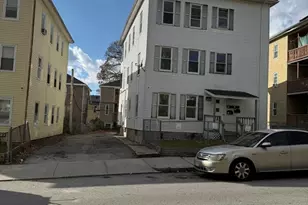 218 Vernon St, Worcester, MA 01607 - Photo 1