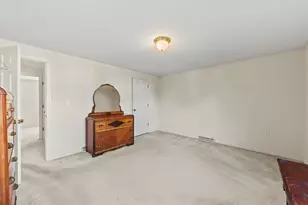 42 Crystal Water, East Bridgewater, MA 02333 - Photo 23