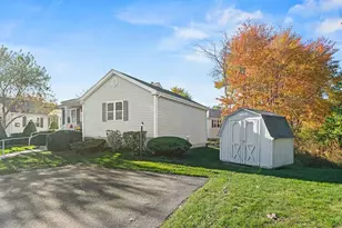 42 Crystal Water, East Bridgewater, MA 02333 - Photo 3