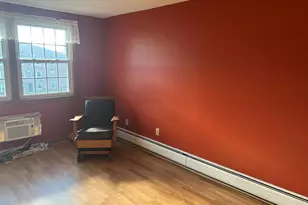 105 Ridgewood Ln, Gardner, MA 01440 - Photo 7