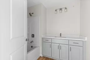 393 Court St, Plymouth, MA 02360 - Photo 19