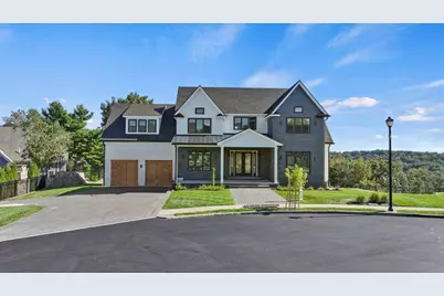 4 Oneil Way, Saugus, MA 01906 - Photo 1