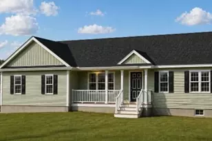 82 Pierce St, Rochester, MA 02770 - Photo 1