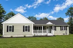 82 Pierce St, Rochester, MA 02770 - Photo 1