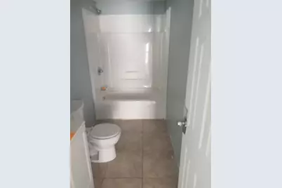 207 -209 White Street, Springfield, MA 01108 - Photo 7