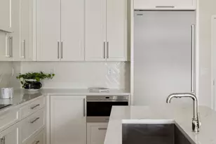 20 Kinmonth Rd, Newton, MA 02468 - Photo 5