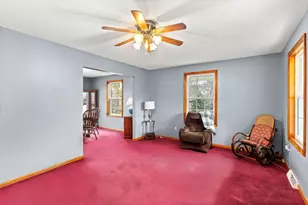 4 Laurel Dr, Easthampton, MA 01027 - Photo 19