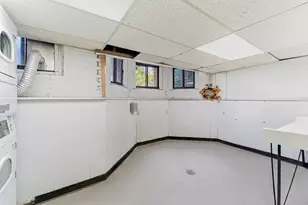 39 Glenville Ave, Boston, MA 02134 - Photo 17