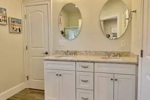 73 Plummer Ave, Northbridge, MA 01588 - Photo 15