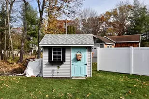 73 Plummer Ave, Northbridge, MA 01588 - Photo 23