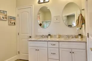 73 Plummer Ave, Northbridge, MA 01588 - Photo 31