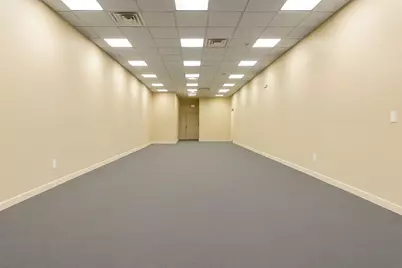 464 Essex St, Lawrence, MA 01840 - Photo 5