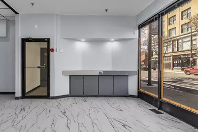 464 Essex St, Lawrence, MA 01840 - Photo 3