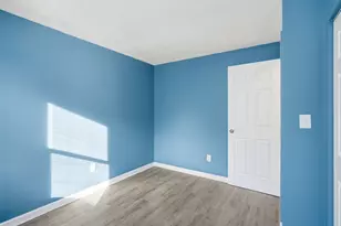 19 Emily St, Springfield, MA 01109 - Photo 17