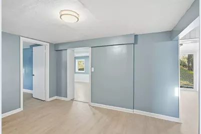 19 Emily St, Springfield, MA 01109 - Photo 31