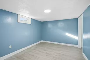 19 Emily St, Springfield, MA 01109 - Photo 27