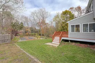 7 Hill St, Medway, MA 02053 - Photo 35