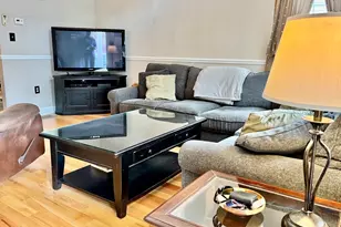 204 Center St, Pembroke, MA 02359 - Photo 5