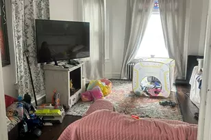 51 Acushnet Ave, Springfield, MA 01105 - Photo 17