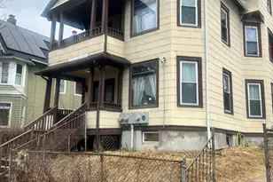 51 Acushnet Ave, Springfield, MA 01105 - Photo 1