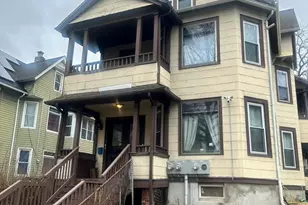 51 Acushnet Ave, Springfield, MA 01105 - Photo 3