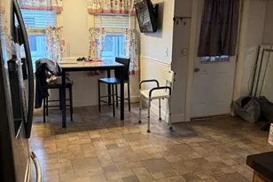 102 Weare St, Lawrence, MA 01840 - Photo 13