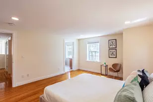 1077 Boylston St, Newton, MA 02461 - Photo 21