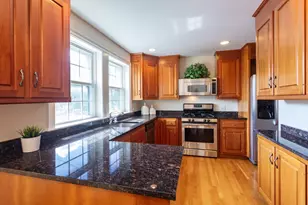 1077 Boylston St, Newton, MA 02461 - Photo 3
