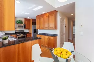 1077 Boylston St, Newton, MA 02461 - Photo 7