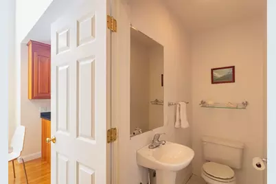 1077 Boylston St #1, Newton, MA 02461 - Photo 19