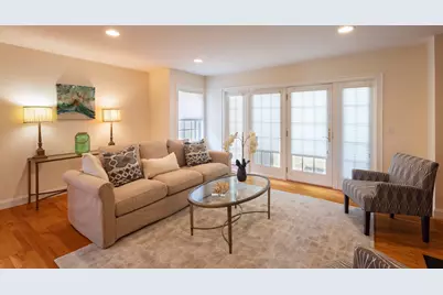1077 Boylston St #1, Newton, MA 02461 - Photo 15