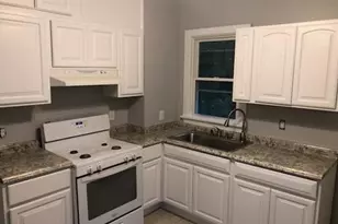 468 Linden Street 2, Fall River, MA 02720 - Photo 3