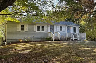 28 Swan Lake Rd, Yarmouth, MA 02673 - Photo 19