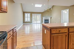 156 Hillside Village Dr, West Boylston, MA 01583 - Photo 11