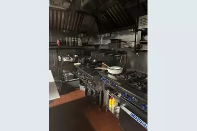 1280 Beacon Street, Brookline, MA 02446 - Photo 21