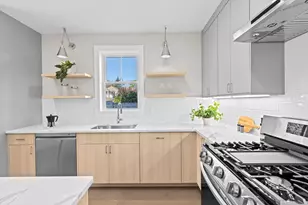 340 Baker St, Boston, MA 02132 - Photo 5