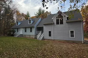 395 High St, Uxbridge, MA 01569 - Photo 1