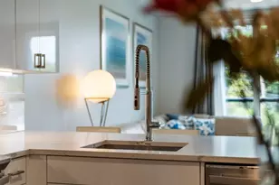 68 Los Angeles St, Newton, MA 02458 - Photo 5