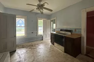 518 North St, Fitchburg, MA 01420 - Photo 13