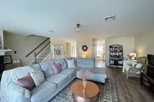 700 Shore Dr, Fall River, MA 02721 - Photo 7