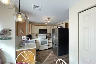 700 Shore Dr, Fall River, MA 02721 - Photo 5