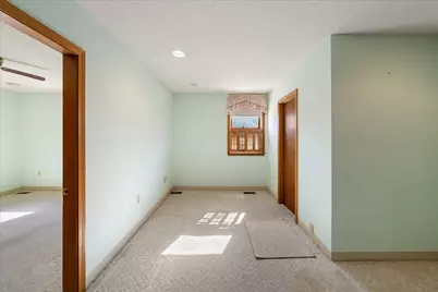 150 Westford, Tyngsborough, MA 01879 - Photo 29